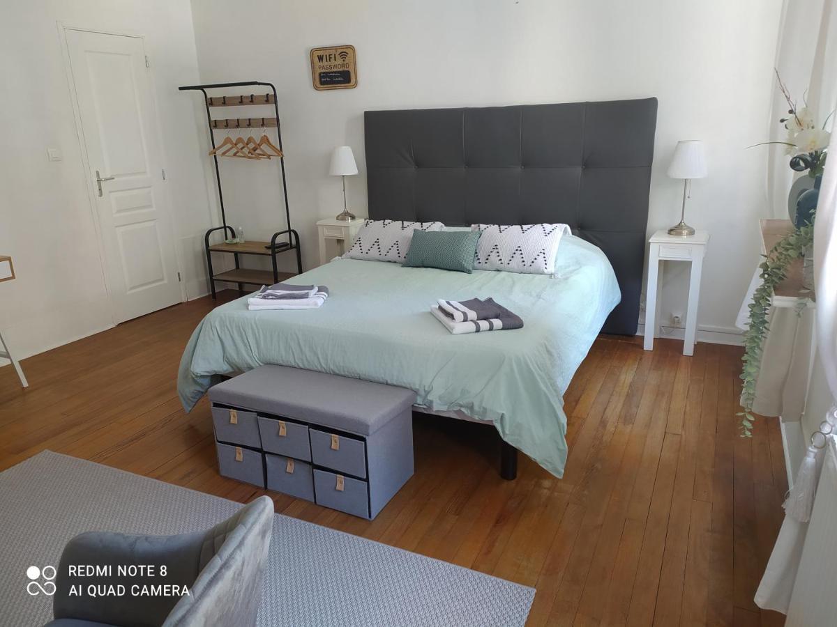 Bed & Breakfast Couette Et Tartine *